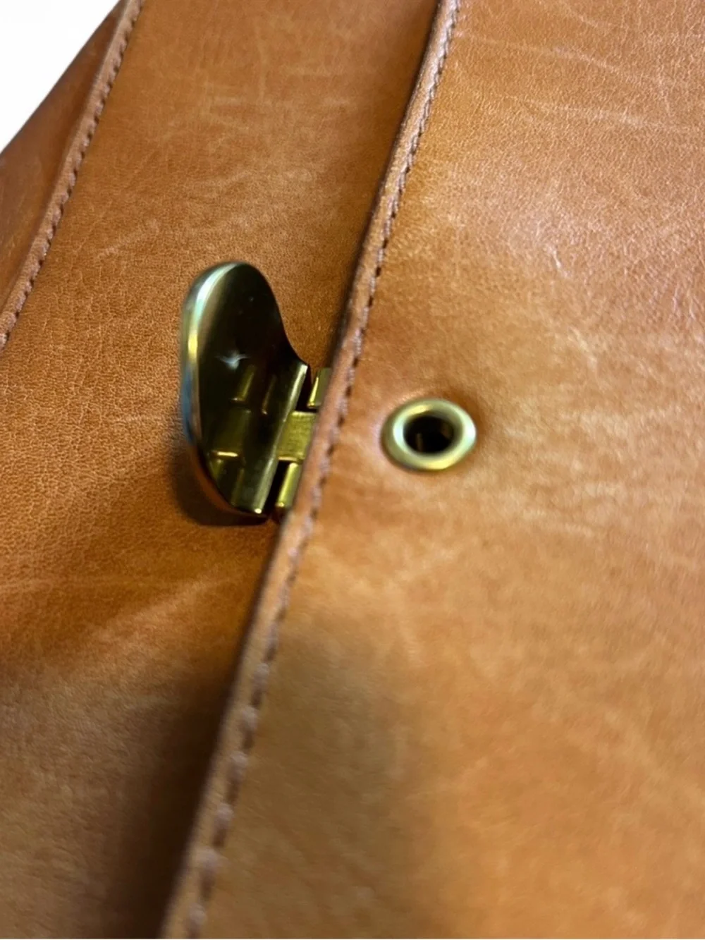 Madewell The Abroad Leather Convertible Purse - Picture 5 of 8